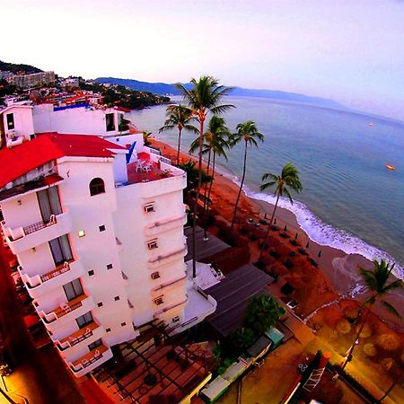Emperador Vallarta Beachfront Hotel And Suites Пуерто-Вальярта Екстер'єр фото