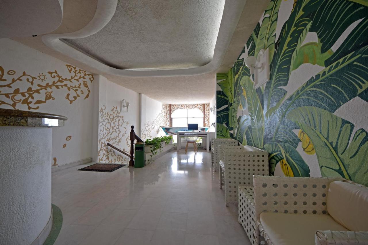Emperador Vallarta Beachfront Hotel And Suites Пуерто-Вальярта Екстер'єр фото